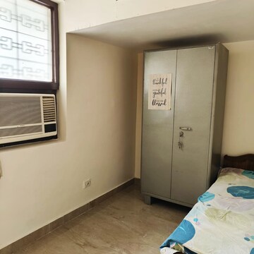 Bedroom in 3 BHK Builder Floor at Lajpat Nagar – for Rent