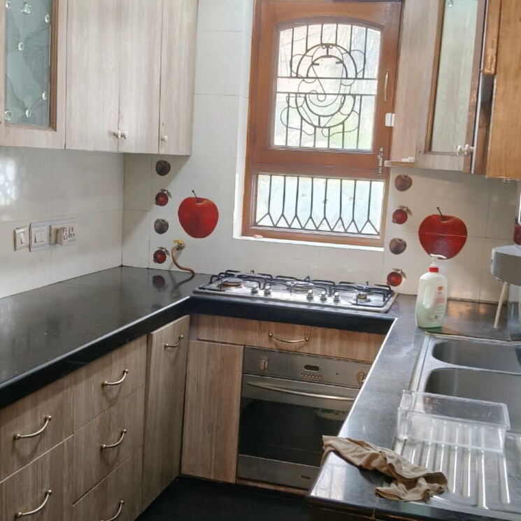 Kitchen, saket 3 Bedroom 1700 Sq.Ft. Apartment In Saket Delhi 9341343