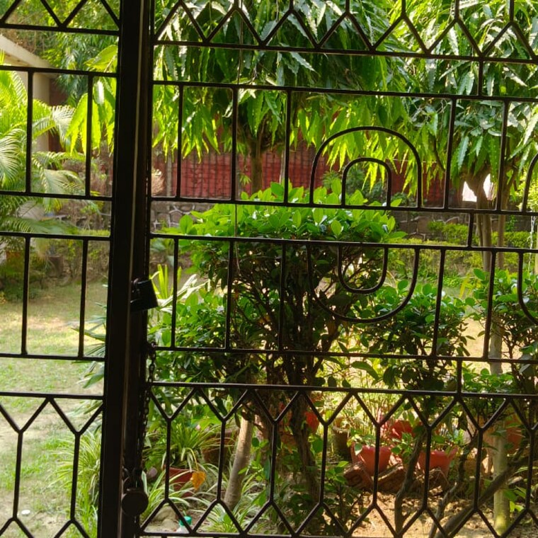 Balcony, saket 3 Bedroom 1700 Sq.Ft. Apartment In Saket Delhi 9341343