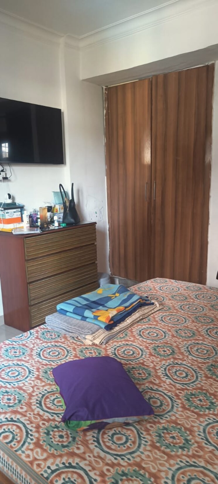 Bedroom, vasant kunj 3 Bedroom 1300 Sq.Ft. Apartment In Vasant Kunj Delhi 9341349