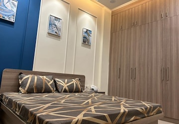 Bedroom in 2 BHK Apartment at Signature Global City, Sector 37d – for Rent