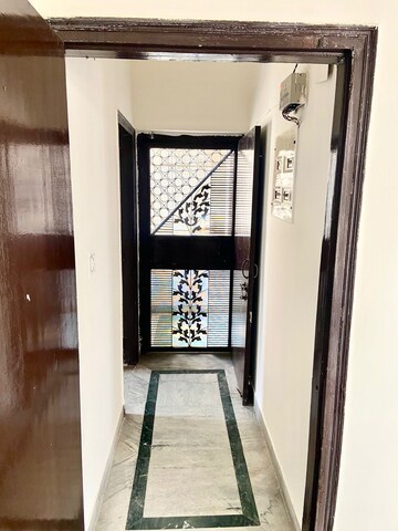 3.5 BHK Apartment For Rent in Vastu Apartments, Sector 55