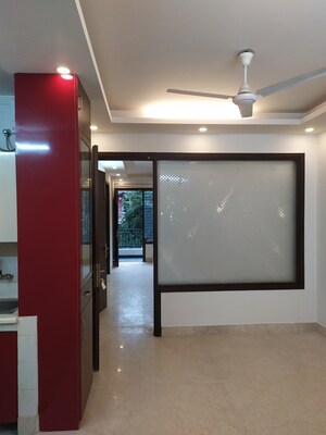 3 BHK Builder Floor For Rent in Chittaranjan Park