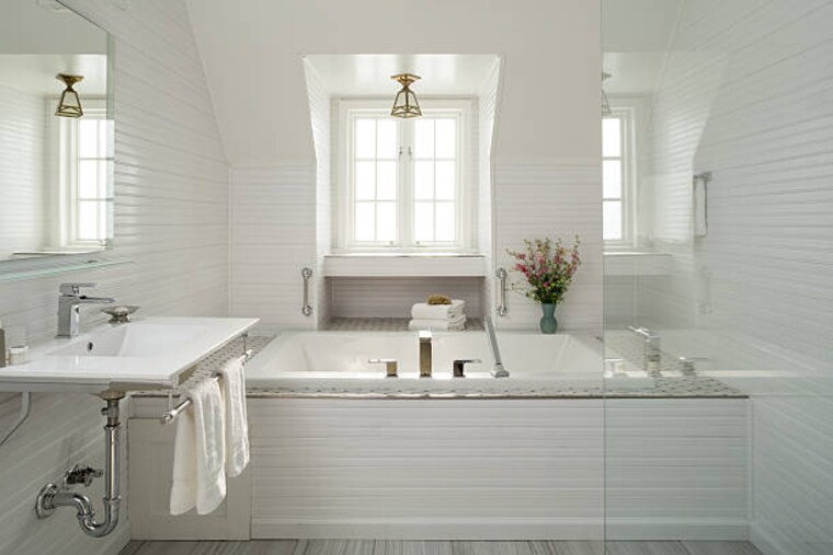Bathroom, lnt-green-reserve 4 Bedroom 2102 Sq.Ft. Apartment In Sector 128 Noida 9341378