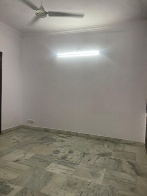 Master Bedroom in 2 BHK Builder Floor at Chittaranjan Park – for Rent