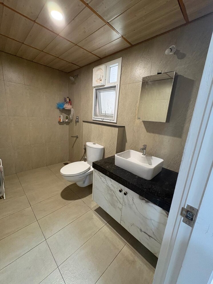 Bathroom, prestige-high-fields 2 Bedroom 892 Sq.Ft. Apartment In Gachibowli Hyderabad 9341403