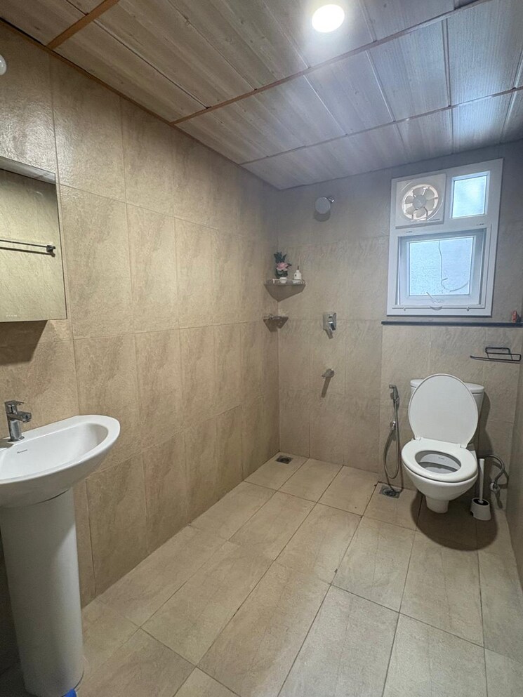 Bathroom, prestige-high-fields 2 Bedroom 892 Sq.Ft. Apartment In Gachibowli Hyderabad 9341403