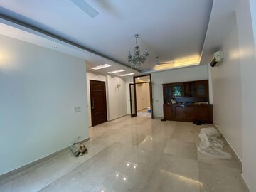Room in 4 BHK Builder Floor at Anand Lok – for Rent