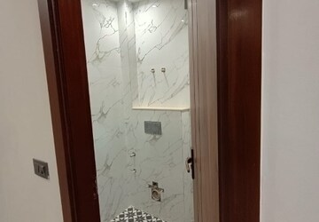 Master Bedroom in 3 BHK Apartment at Mahavir Enclave 1 – for Rent