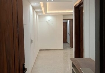 Room in 3 BHK Apartment at Mahavir Enclave 1 – for Rent