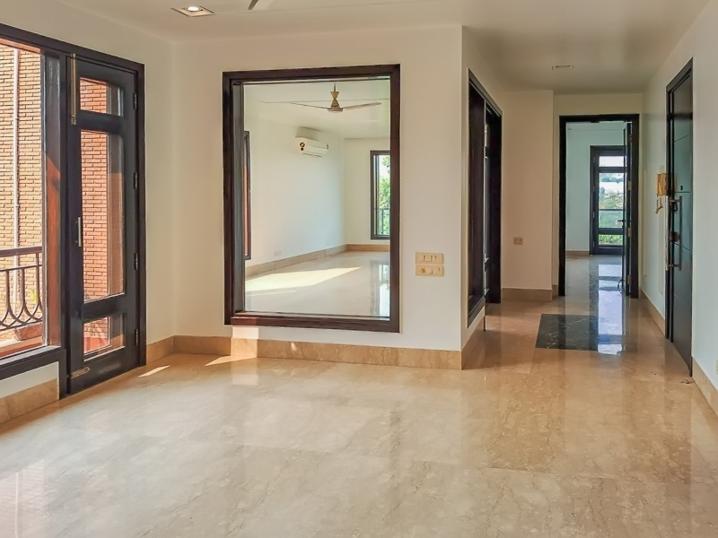 4 BHK + Servant Room Builder Floor For Rent in Anand Lok