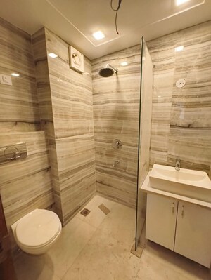 Master Bedroom in 1 BHK Builder Floor at Chattarpur – for Rent