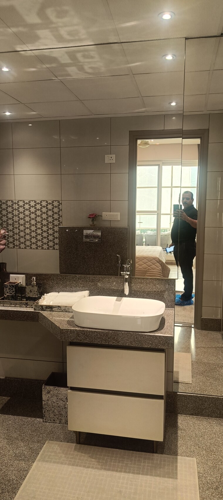 Other, ivory-county 3 Bedroom 2034 Sq.Ft. Apartment In Sector 115 Noida 9341445