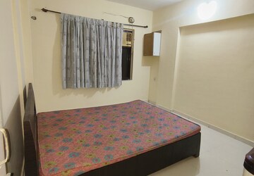 Bedroom in 2 BHK Apartment at Pariwar CHS, Kanjurmarg East – for Rent