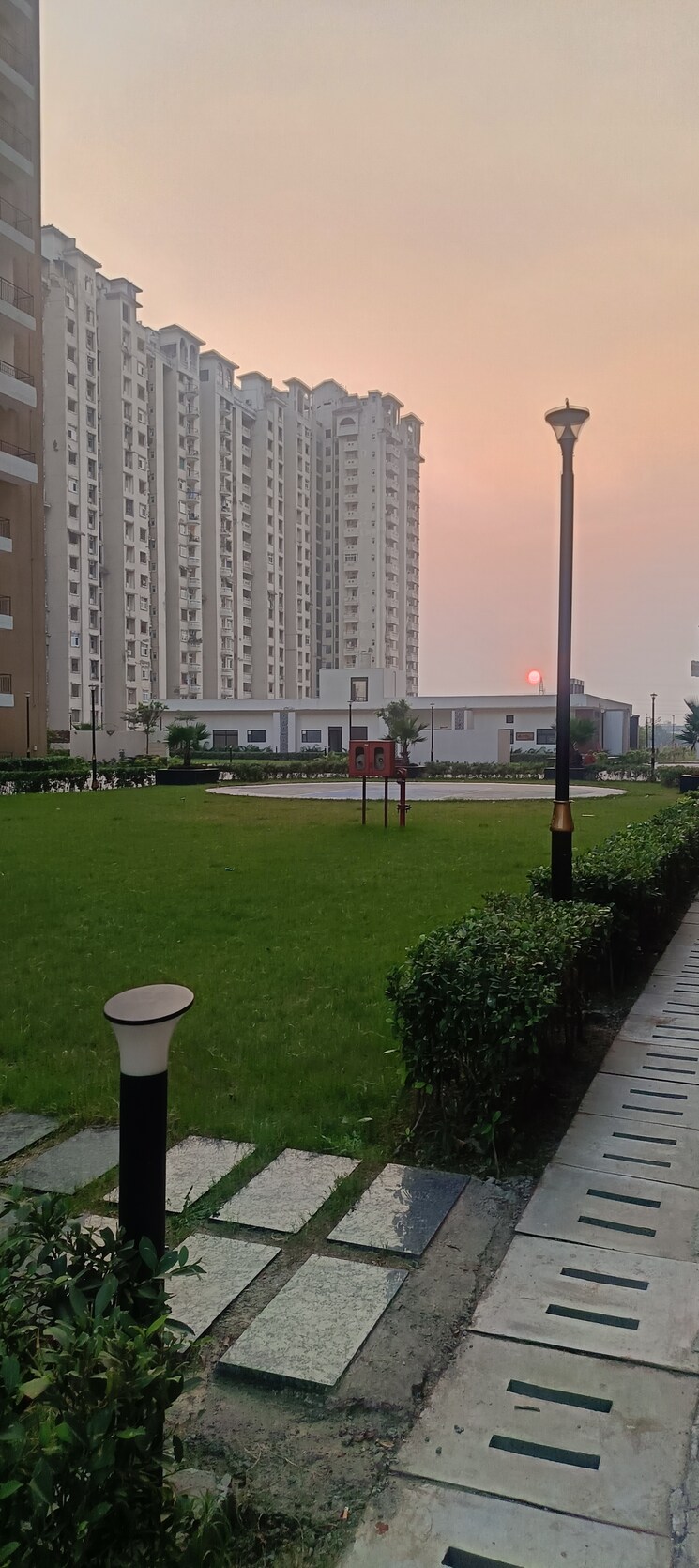 Exterior View, amrapali-crystal-homes 3 Bedroom 1375 Sq.Ft. Apartment In Sector 76 Noida 9341456