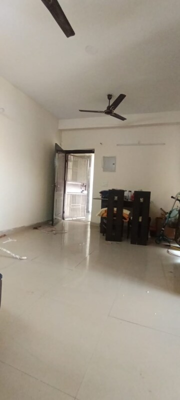 Living Room in 2 BHK Apartment at Gardenia Golf City, Sector 75 – for Rent