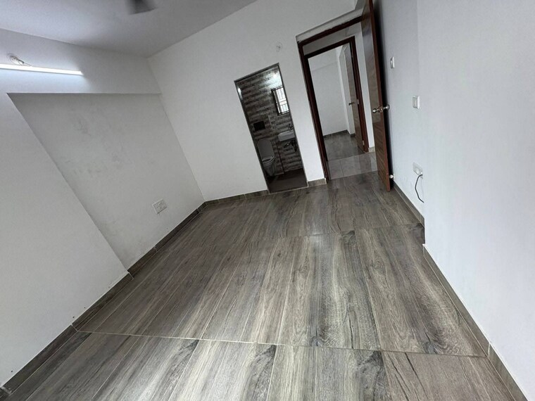 Master Bedroom, kukreja-chembur-heights-ii 2.5 Bedroom 650 Sq.Ft. Apartment In Chembur Mumbai 9341492