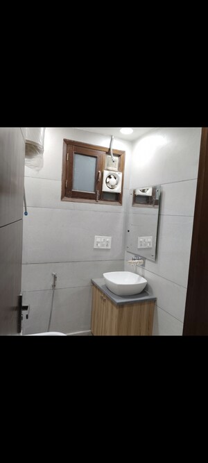 Master Bedroom in 3 BHK Builder Floor at Paschim Vihar – for Sale