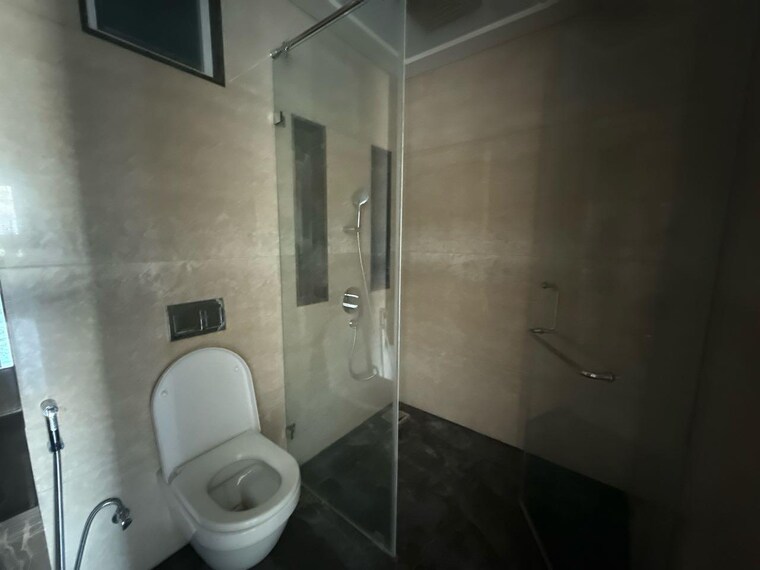 Bathroom, lokhandwala-minerva-mahalaxmi 3 Bedroom 1740 Sq.Ft. Apartment In Mahalaxmi Mumbai 9341505
