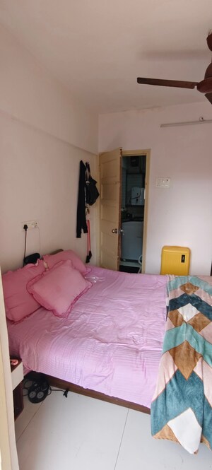 1 BHK Apartment For Rent in Malad CHS, Malad East