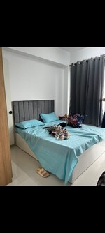 1250 Sq.Ft. Pg in Goregaon West 