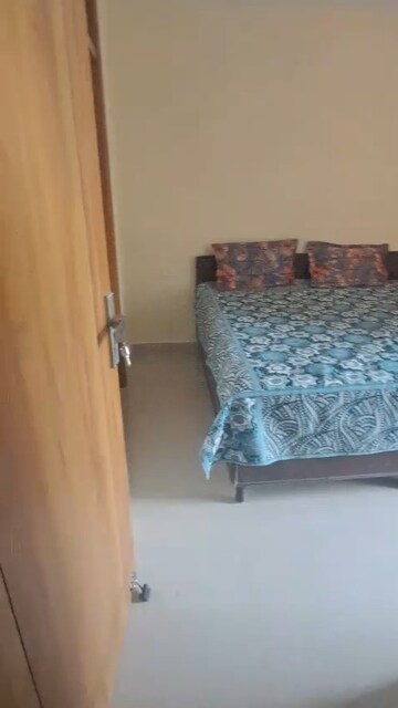 Master Bedroom in 2 BHK Builder Floor at Bindal Enclave, Phi Iv Greater Noida – for Rent