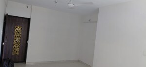 Master Bedroom in 1 BHK Apartment at Kurla East – for Rent