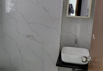 Master Bedroom in 1 BHK Apartment at Kurla East – for Rent