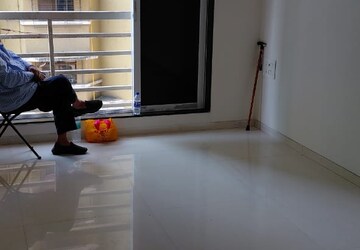 Master Bedroom in 1 BHK Apartment at Kurla East – for Rent