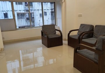 Master Bedroom in 1 BHK Apartment at Kurla East – for Rent