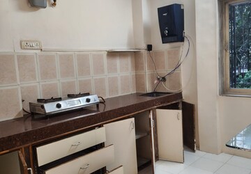 Master Bedroom in 1 BHK Apartment at Kurla East – for Rent