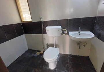 Team Area in 2 BHK Apartment at KB Palladion Apartment, Baner – for Rent