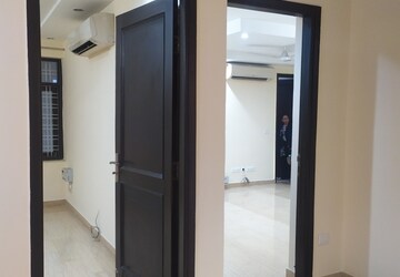 Building Lobby in 3 BHK Builder Floor at Chittaranjan Park – for Rent