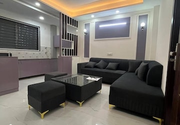 Living Room in 2 BHK Builder Floor at Sector 4 – for Rent