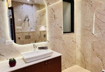 Bathroom in 1 BHK Builder Floor at Sector 23a – for Rent