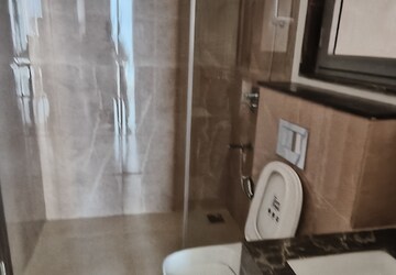 Attached Bathroom in 3 BHK Apartment at Piramal Mahalaxmi, Mahalaxmi – for Rent
