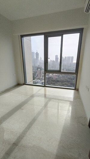 Master Bedroom in 3 BHK Apartment at Piramal Mahalaxmi, Mahalaxmi – for Rent