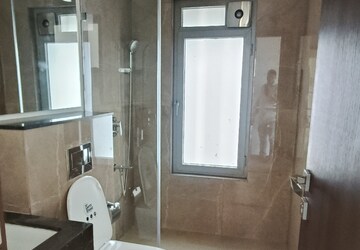 Attached Bathroom in 3 BHK Apartment at Piramal Mahalaxmi, Mahalaxmi – for Rent