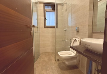 Others in 3 BHK Apartment at Oxford Apartments Bandra West, St. Peters Colony – for Rent