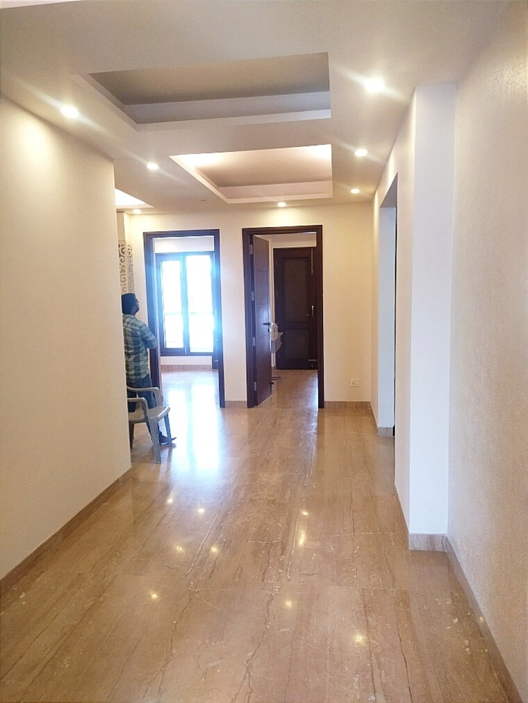 undefined, kalkaji 3 Bedroom 2000 Sq.Ft. Builder Floor In Kalkaji Delhi 9341574