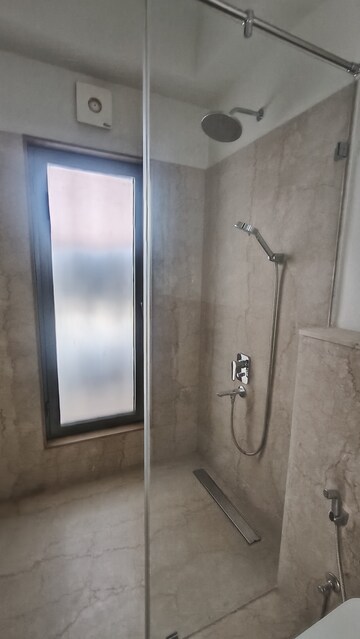 Attached Bathroom in 3 BHK Apartment at Piramal Aranya Avyan, Byculla – for Rent