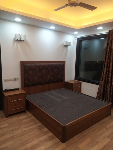 Master Bedroom in 3 BHK Builder Floor at Nehru Enclave – for Rent