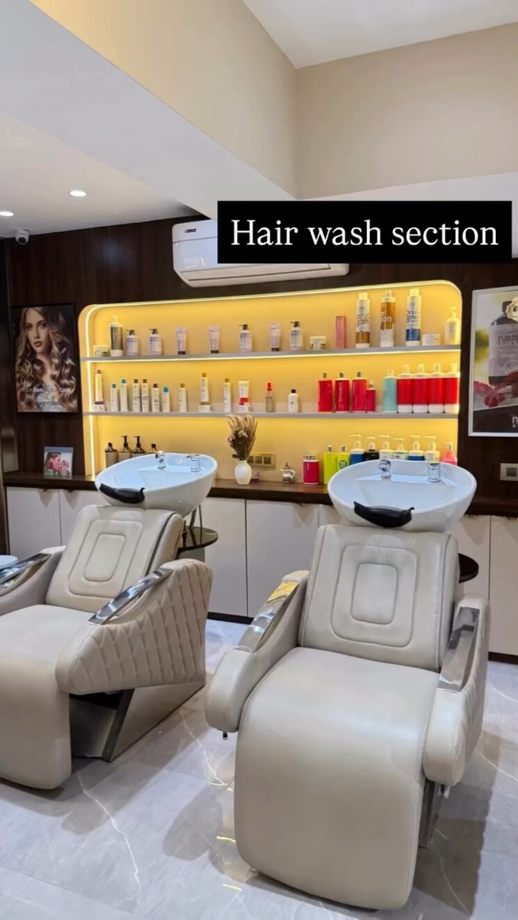 Team Area, andheri west Commercial Shop 3000 Sq.Ft. In Andheri West Mumbai 9341588