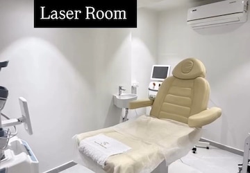 Team Area in  Shop at Andheri West – for Rent