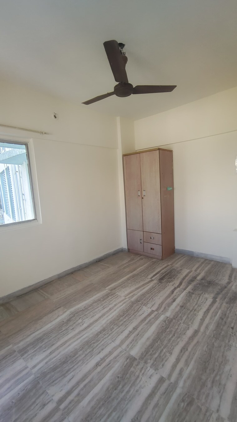 Room, juhu-chandan-chs 2 Bedroom 800 Sq.Ft. Apartment In Vile Parle West Mumbai 9341589