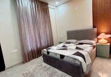 Bedroom in 1 BHK Builder Floor at Sector 5 – for Rent
