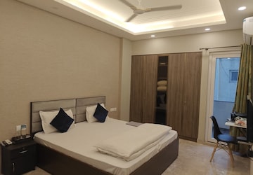 Bedroom in 1.5 BHK Builder Floor at Sector 5 – for Rent