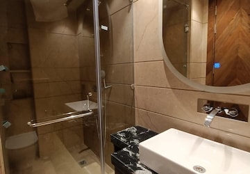 Kitchen in 1.5 BHK Builder Floor at Sector 5 – for Rent