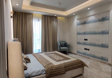 Living Room in 2 BHK Builder Floor at Sector 5 – for Rent