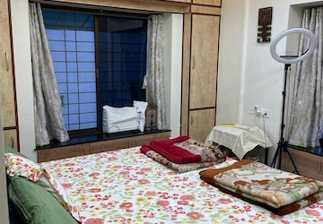 Bedroom in 2 BHK Apartment at Pinnacle Kalpataru, Erandwane – for Rent